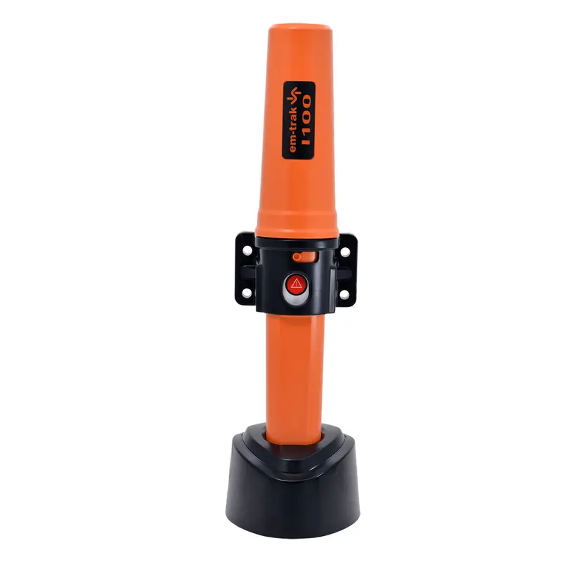 Em-Trak I100-X Compact Vessel Tracking Device – Gps/Ais Enabled, Small Craft Optimized [417-0077] 1
