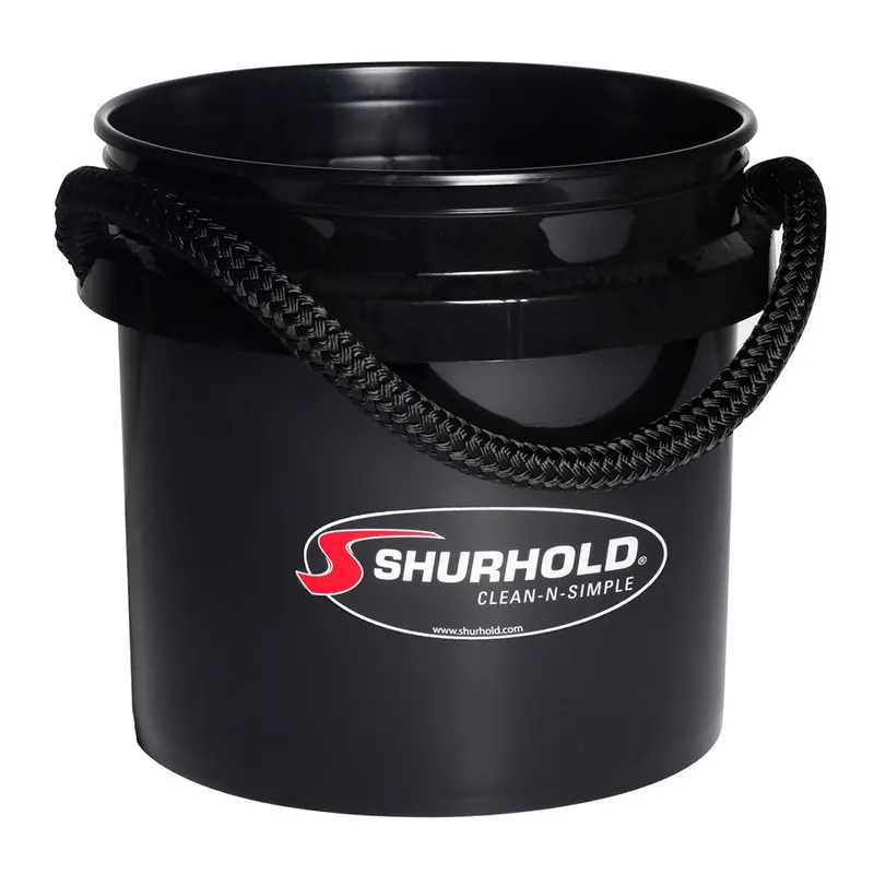 Shurhold 3.5-Gallon Rope-Handle Bucket – Black 1